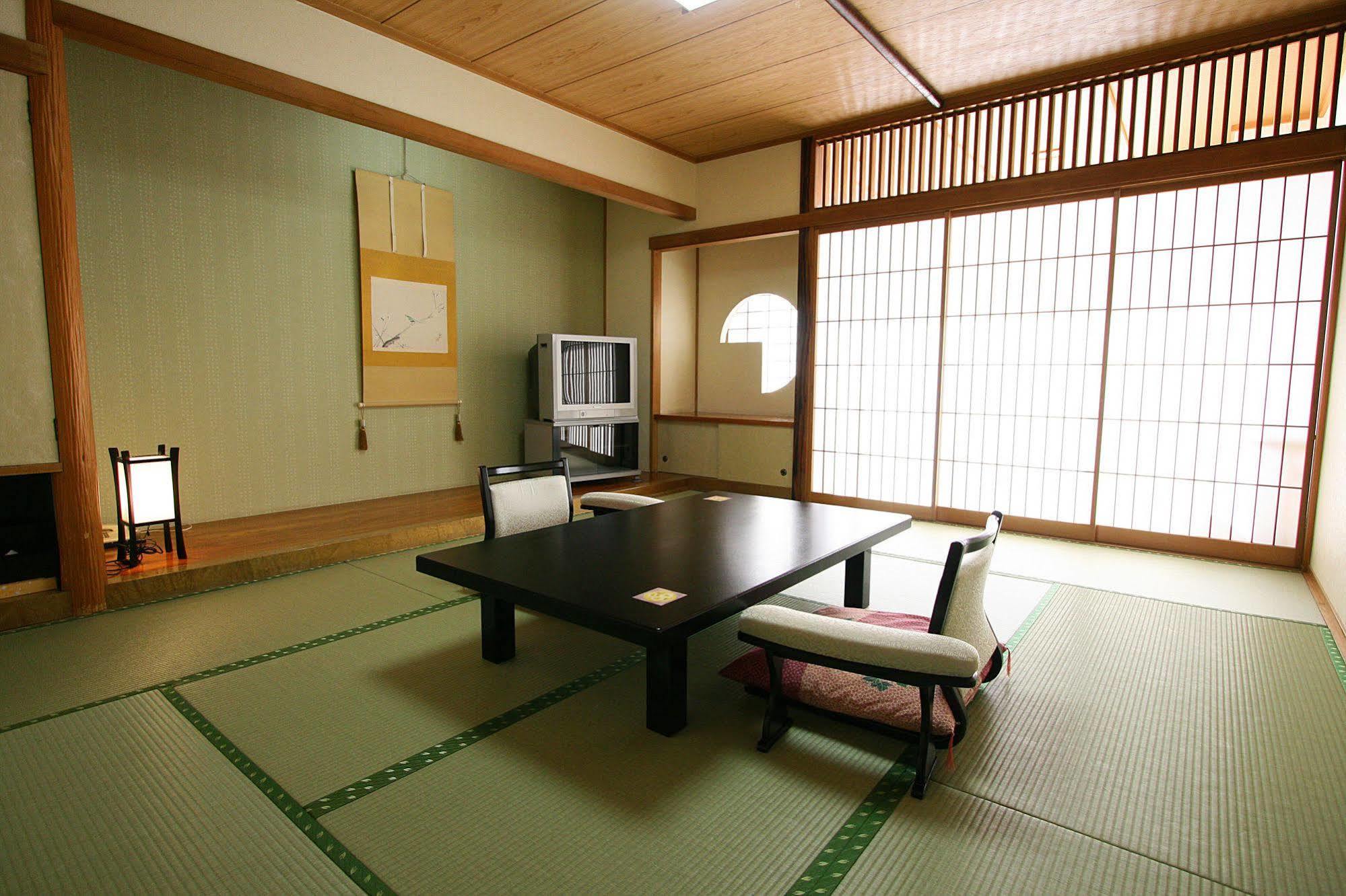 Hotel Hana Isawa Fuefuki Exterior foto
